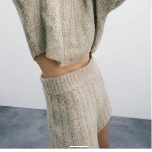 NWT Zara Wool Blend Ribbed High Waisted Shorts